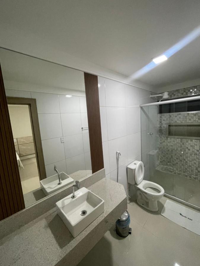 Mustang Hotel 萨尔盖鲁 外观 照片